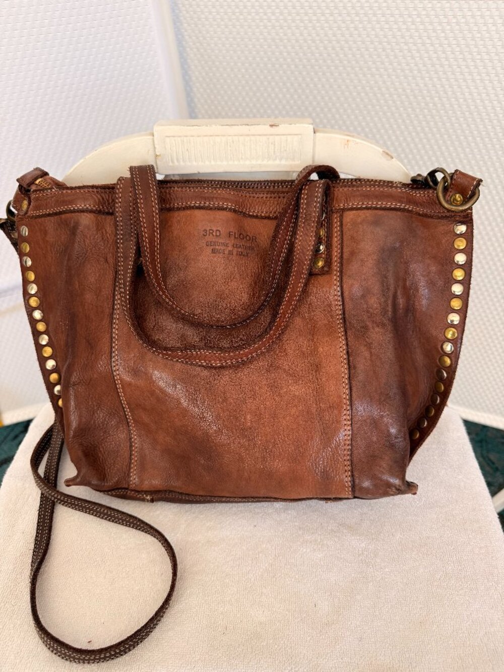 NWOT LEATHER 3RD FLOOR ITALIAN BAG